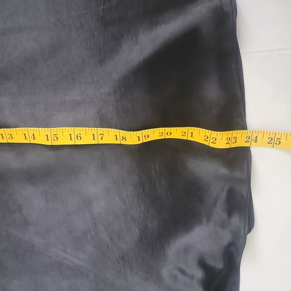 le chateau Vintage Black Skirt Gold Embroidery Sequin Embellishment Size 5/6 - Picture 4 of 9